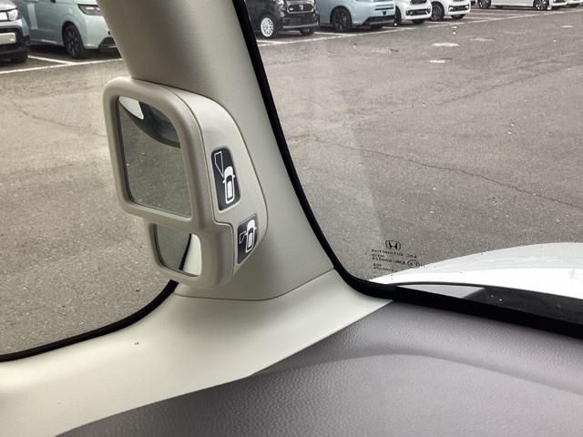 N-BOX G・Lホンダセンシング ナビ装着用スペシャルパッケージ+ETC車載器 運転席&助手席シートヒーター Sヒータ Aストップ ESC キーフリーシステム LEDライト フルセグ対応 バックM TVナビ USB スマートキー(45枚目)