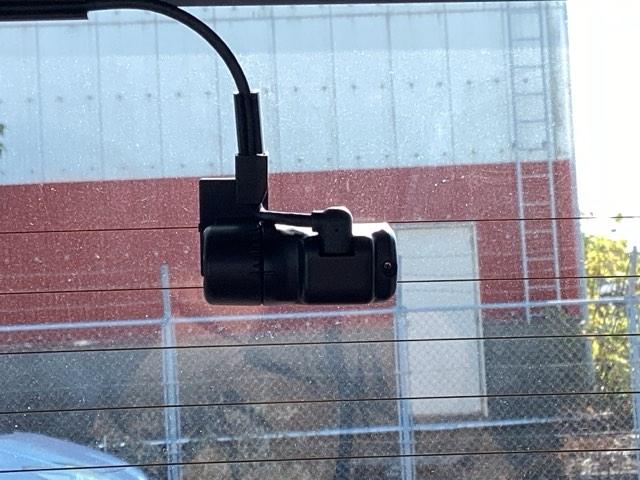 N-BOXカスタム ベースグレード ETC/ホンダセンシング/純正ナビ/バックモニター W電動ドア USB接続 Dレコ 1オーナー ベンチシート オートエアコン スマートキ LED 盗難防止装置 クルコン バックカメラ フルセグTV(14枚目)