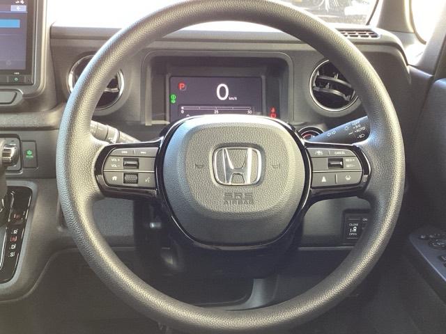 N-BOXカスタム ベースグレード ETC/ホンダセンシング/純正ナビ/バックモニター W電動ドア USB接続 Dレコ 1オーナー ベンチシート オートエアコン スマートキ LED 盗難防止装置 クルコン バックカメラ フルセグTV(16枚目)