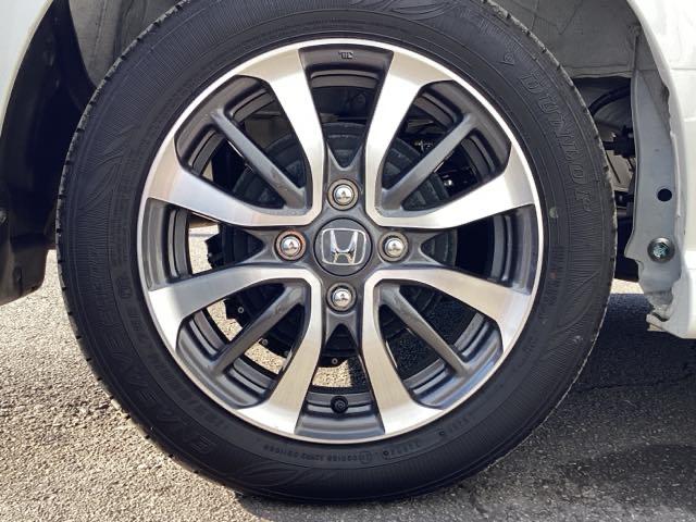 N-BOXカスタム ベースグレード ETC/ホンダセンシング/純正ナビ/バックモニター W電動ドア USB接続 Dレコ 1オーナー ベンチシート オートエアコン スマートキ LED 盗難防止装置 クルコン バックカメラ フルセグTV(21枚目)