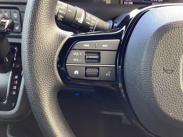 N-BOXカスタム ベースグレード ETC/ホンダセンシング/純正ナビ/バックモニター W電動ドア USB接続 Dレコ 1オーナー ベンチシート オートエアコン スマートキ LED 盗難防止装置 クルコン バックカメラ フルセグTV(26枚目)