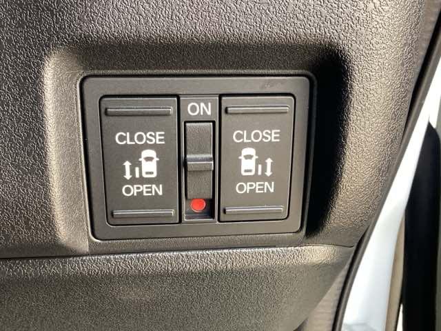 N-BOXカスタム ベースグレード ETC/ホンダセンシング/純正ナビ/バックモニター W電動ドア USB接続 Dレコ 1オーナー ベンチシート オートエアコン スマートキ LED 盗難防止装置 クルコン バックカメラ フルセグTV(31枚目)