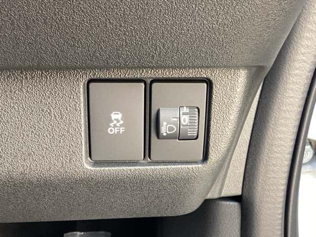 N-BOXカスタム ベースグレード ETC/ホンダセンシング/純正ナビ/バックモニター W電動ドア USB接続 Dレコ 1オーナー ベンチシート オートエアコン スマートキ LED 盗難防止装置 クルコン バックカメラ フルセグTV(32枚目)