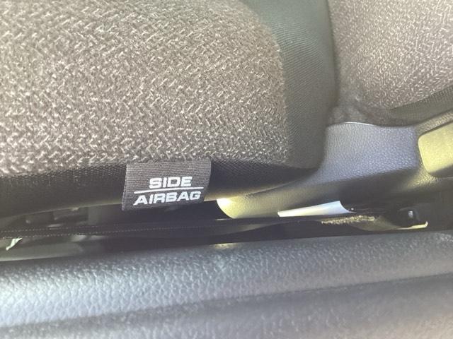 N-BOXカスタム ベースグレード ETC/ホンダセンシング/純正ナビ/バックモニター W電動ドア USB接続 Dレコ 1オーナー ベンチシート オートエアコン スマートキ LED 盗難防止装置 クルコン バックカメラ フルセグTV(34枚目)