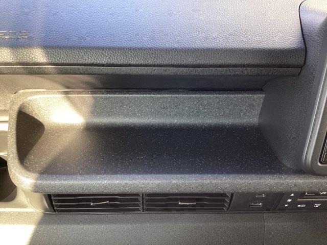 N-BOXカスタム ベースグレード ETC/ホンダセンシング/純正ナビ/バックモニター W電動ドア USB接続 Dレコ 1オーナー ベンチシート オートエアコン スマートキ LED 盗難防止装置 クルコン バックカメラ フルセグTV(46枚目)