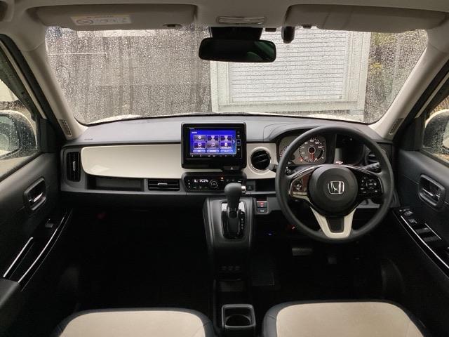 Ｎ－ＯＮＥ オリジナル　ビルトイン式のＥＴＣ車載器　プライムスムースフロントシート　記録簿　オートクルーズコントロール　サイドエアバック　クリアランスソナー　ナビ＆ＴＶ　ＬＥＤライト　ＵＳＢ　ＷＡＢ　Ｂカメラ　セキュリティ（2枚目）