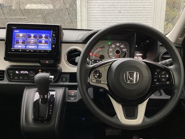 Ｎ－ＯＮＥ オリジナル　ビルトイン式のＥＴＣ車載器　プライムスムースフロントシート　記録簿　オートクルーズコントロール　サイドエアバック　クリアランスソナー　ナビ＆ＴＶ　ＬＥＤライト　ＵＳＢ　ＷＡＢ　Ｂカメラ　セキュリティ（3枚目）