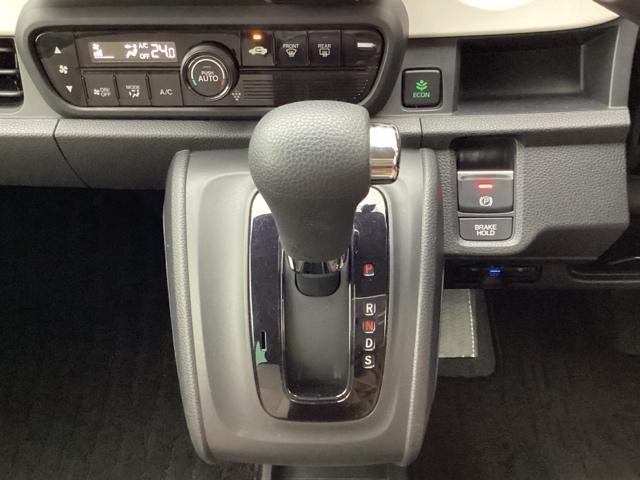 Ｎ－ＯＮＥ オリジナル　ビルトイン式のＥＴＣ車載器　プライムスムースフロントシート　記録簿　オートクルーズコントロール　サイドエアバック　クリアランスソナー　ナビ＆ＴＶ　ＬＥＤライト　ＵＳＢ　ＷＡＢ　Ｂカメラ　セキュリティ（23枚目）