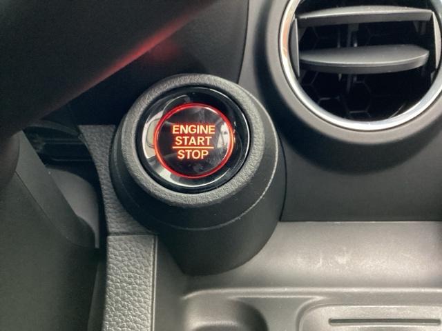 Ｎ－ＯＮＥ オリジナル　ビルトイン式のＥＴＣ車載器　プライムスムースフロントシート　記録簿　オートクルーズコントロール　サイドエアバック　クリアランスソナー　ナビ＆ＴＶ　ＬＥＤライト　ＵＳＢ　ＷＡＢ　Ｂカメラ　セキュリティ（31枚目）