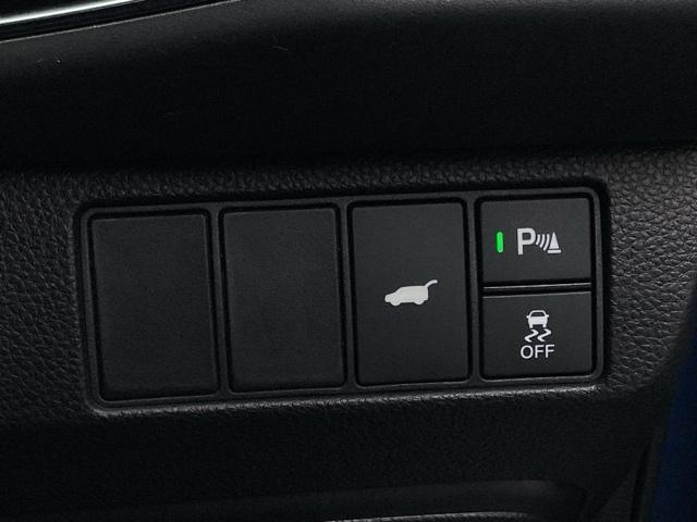 �u�r�`�i������}���j�X�C�b�`�ł��B����₷���H�ʁE�J�[�u�𑖂��Ă��鎞�ɋN���肪���ȉ�������R���s���[�^�[����ŗ}�����A�^�]�ɂ�Ƃ�������炵�܂��D