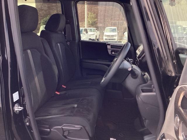 Ｎ－ＢＯＸカスタム Ｇ・Ｌホンダセンシング　ＥＴＣ／純正ナビ／バックモニター／ホンダセンシング　地デジＴＶ　整備記録簿　助手席エアバッグ　キーレス　シートＨ　アイドリングＳＴ　セキュリティーアラーム　スマ－トキ－　コーナーセンサ　リアカメラ（17枚目）