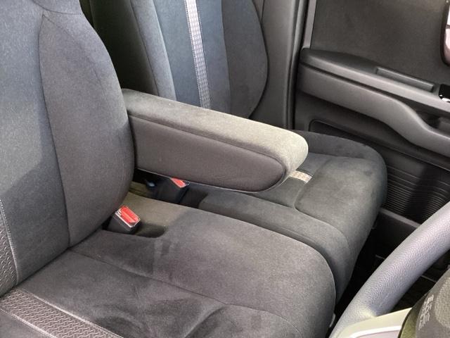 Ｎ－ＢＯＸカスタム Ｇ・Ｌホンダセンシング　ＥＴＣ／純正ナビ／バックモニター／ホンダセンシング　地デジＴＶ　整備記録簿　助手席エアバッグ　キーレス　シートＨ　アイドリングＳＴ　セキュリティーアラーム　スマ－トキ－　コーナーセンサ　リアカメラ（38枚目）