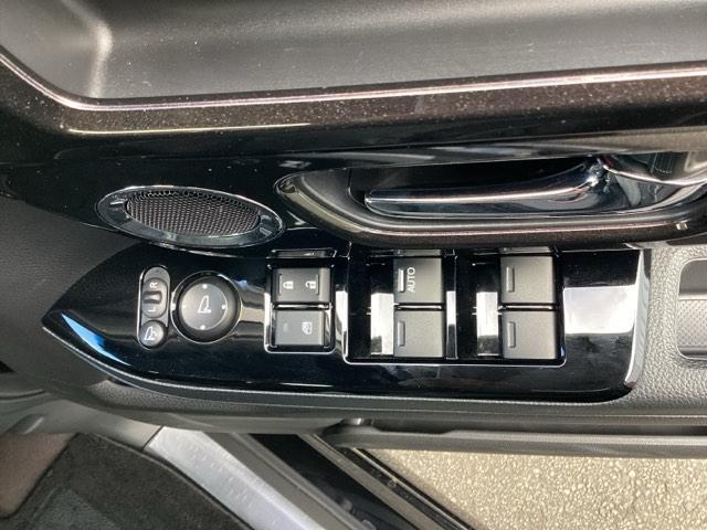 Ｎ－ＢＯＸカスタム Ｇ・Ｌホンダセンシング　ＥＴＣ／純正ナビ／バックモニター／ホンダセンシング　地デジＴＶ　整備記録簿　助手席エアバッグ　キーレス　シートＨ　アイドリングＳＴ　セキュリティーアラーム　スマ－トキ－　コーナーセンサ　リアカメラ（40枚目）