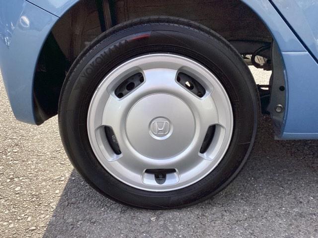 �������͑�������A�f�U�C���̂����z�C�[���L���b�v�ł��B���������ȒP��