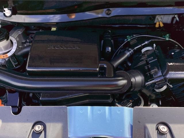 �G���W�����[�������������򂵂Ă��܂��̂ŁA�`���Ă݂Ă��������B