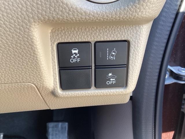 Ｎ－ＢＯＸ Ｇ・Ｌホンダセンシング　運転席＆助手席シートヒーター　Ｗ電動ドア　Ｓヒータ　Ａストップ　カーテンエアバック　ＥＳＣ　キーフリーシステム　ＬＥＤライト　フルセグ対応　バックＭ　ＴＶナビ　ＵＳＢ　スマートキー　クルコン　ＥＴＣ（35枚目）