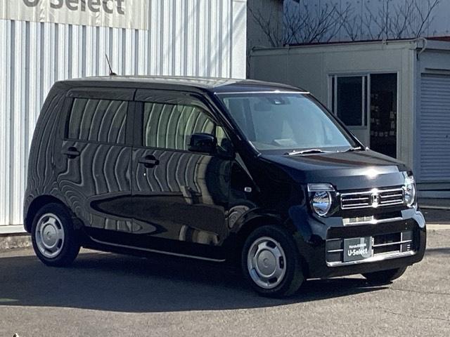 �J���[�̓N���X�^���u���b�N�E�p�[���ł�