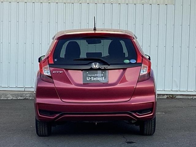 �o�b�N�J�������t���Ă���̂Ńo�b�N�ł̎Ԍɓ�������S�ł��B