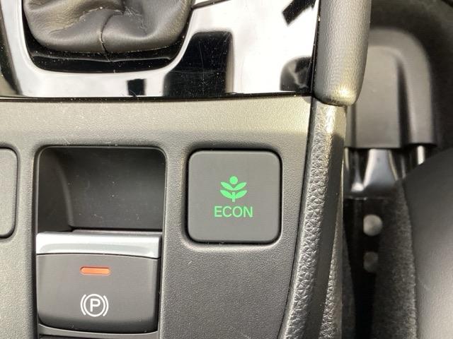 フィット e:HEVホームブラックスタイル ETC/純正ナビ/バックモニター/ホンダセンシング パワーウィンドウ パワーステアリング 地デジチューナー Bカメラ フルオートエアコン オートクルーズコントロール LEDライト サイドSRS VSA(25枚目)