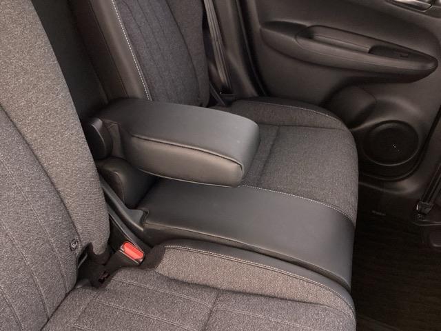 フィット e:HEVホームブラックスタイル ETC/純正ナビ/バックモニター/ホンダセンシング パワーウィンドウ パワーステアリング 地デジチューナー Bカメラ フルオートエアコン オートクルーズコントロール LEDライト サイドSRS VSA(39枚目)