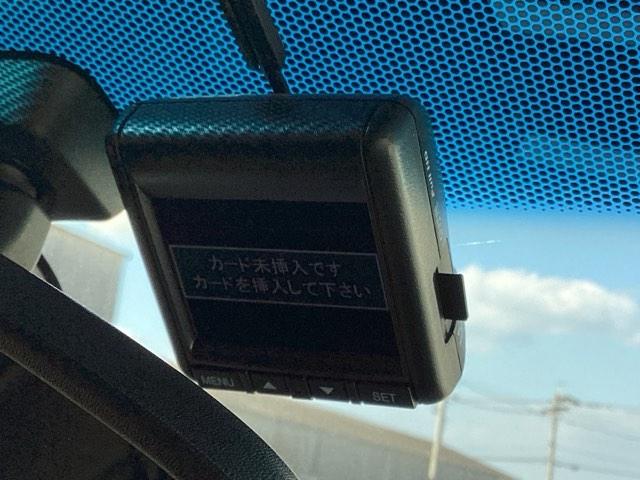 �܂����̎��̂��߂Ƀh���C�u���R�[�_�[�������Ă��܂��B��莞�ԉ摜�������ۑ��ł���̂ň��S�ł��B