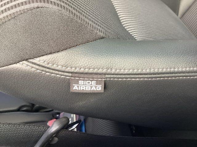 �y�T�C�h�G�A�o�b�N�z���ʂ���̏Փ˂ɂ�������G�A�o�b�O�𑕔��B���S�������܂�܂��B