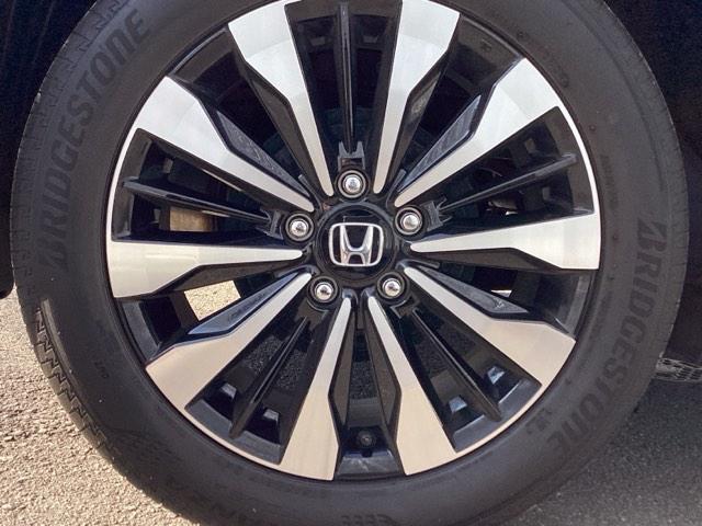 �����A���~�z�C�[���ł��B�������������̂ŁA�ԑS�̂̃C���[�W���A�b�v���܂���