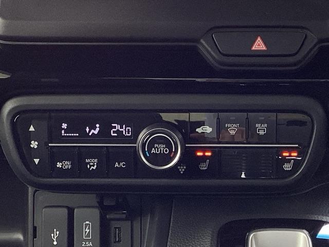 N-BOXカスタム Lターボ ETC/純正ナビ/バックモニター/ホンダセンシング Wパワスラ スマキ プリクラッシュセーフティー 地デジ対応 後カメラ シートH ESC サイドエアバック ECON USBポート DVD再生可(21枚目)