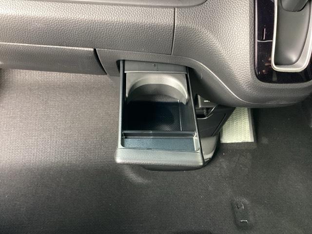 N-BOXカスタム Lターボ ETC/純正ナビ/バックモニター/ホンダセンシング Wパワスラ スマキ プリクラッシュセーフティー 地デジ対応 後カメラ シートH ESC サイドエアバック ECON USBポート DVD再生可(49枚目)