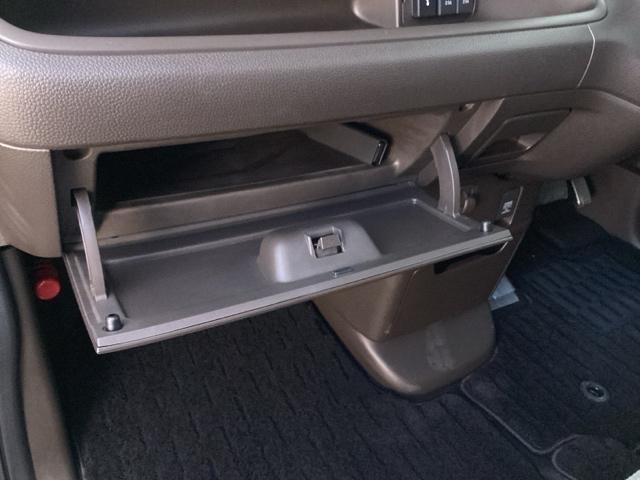 N-BOX L ETC/純正ナビ/バックモニター/ホンダセンシング バックセンサー 地デジフルセグTV Wエアバッグ 前席シートヒーター USB接続 記録簿付 ナビTV LED リモコンキー Bカメラ DVD VSA(48枚目)