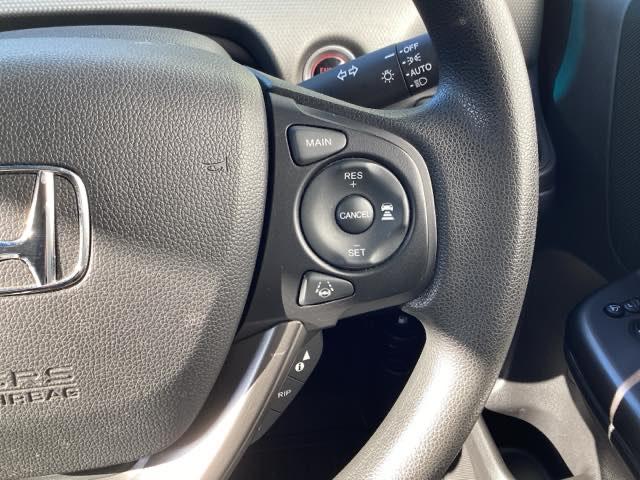 フリード＋ Ｇ・ホンダセンシング　スマートキーシステム　衝突被害軽減装置　Ａストップ　ＰＷ　後カメラ　パワーステアリング　ＤＶＤ再生　横滑り防止装置　イモビライザー　オートクルーズコントロール　ＥＴＣ車載器（30枚目）