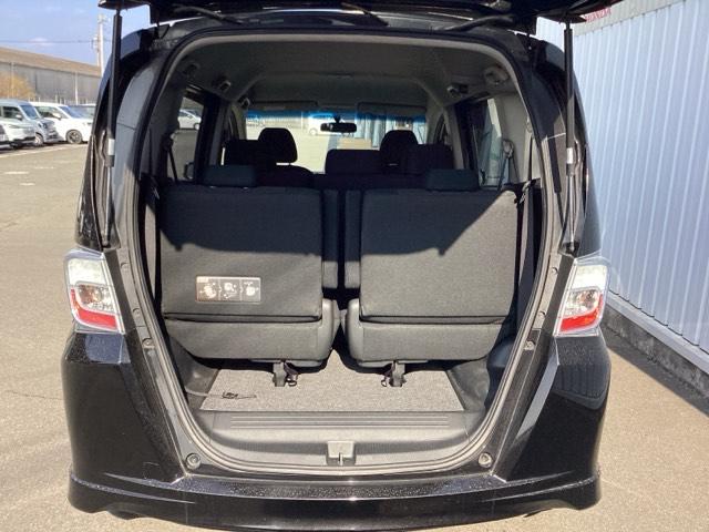 ����ȃe�[���Q�[�g�ł��B���L�A�Ⴂ���ʂő傫�ȉו��̏o�����ꂪ�ȒP�ɂȂ�܂��B	�R���p�N�g�{�f�B�[�Ȃ̂ɁA�׎��͂���ȂɍL�X�I��������ו����ς߂܂���B