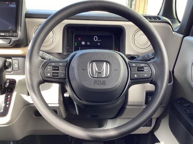 Ｎ－ＢＯＸ ベースグレード　運転席＆助手席シートヒーター／ＬＥＤライト／メモリーナビ　ＥＣＯＮ　Ｓヒーター　ＬＥＤヘットライト　ワンオーナ　キーフリーシステム　盗難防止装置　パワーウインドー　ナビＴＶ　スマートキーシステム（16枚目）