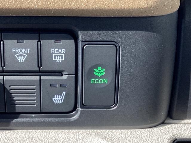 Ｎ－ＢＯＸ ベースグレード　運転席＆助手席シートヒーター／ＬＥＤライト／メモリーナビ　ＥＣＯＮ　Ｓヒーター　ＬＥＤヘットライト　ワンオーナ　キーフリーシステム　盗難防止装置　パワーウインドー　ナビＴＶ　スマートキーシステム（26枚目）