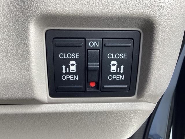 Ｎ－ＢＯＸ ベースグレード　運転席＆助手席シートヒーター／ＬＥＤライト／メモリーナビ　ＥＣＯＮ　Ｓヒーター　ＬＥＤヘットライト　ワンオーナ　キーフリーシステム　盗難防止装置　パワーウインドー　ナビＴＶ　スマートキーシステム（32枚目）