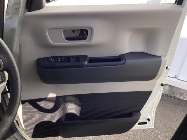 Ｎ－ＢＯＸ ベースグレード　運転席＆助手席シートヒーター／ＬＥＤライト／メモリーナビ　ＥＣＯＮ　Ｓヒーター　ＬＥＤヘットライト　ワンオーナ　キーフリーシステム　盗難防止装置　パワーウインドー　ナビＴＶ　スマートキーシステム（37枚目）