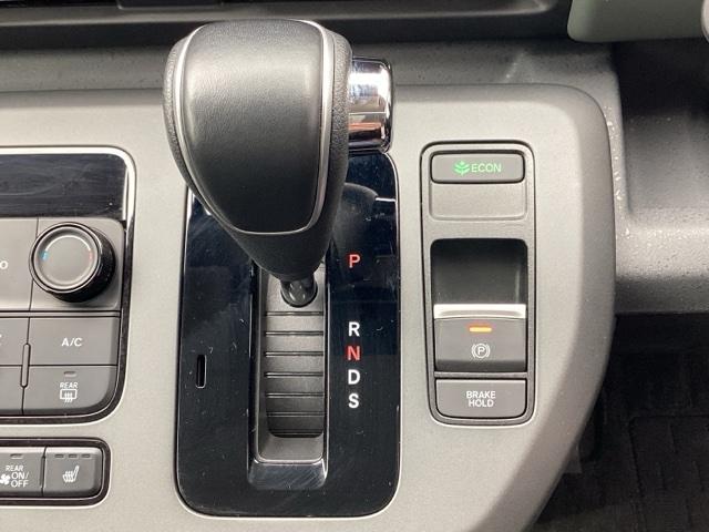 ���i�����犊�炩�ɉ������閳�i�K�ϑ��̂b�u�s�̓X�g�b�v���S�[�̑����X�̒������K�ł�