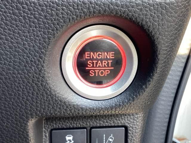 Ｎ－ＢＯＸカスタム Ｇ・Ｌホンダセンシング　ＥＴＣ／純正ナビ／バックモニター／ホンダセンシング　ベンチ　記録簿付き　助手席エアバック　クリソナ　エアＢ　バックアイカメラ　地デジフルセグＴＶ　キーフリーシステム　スマートキーＰスタート　ＥＳＣ（33枚目）