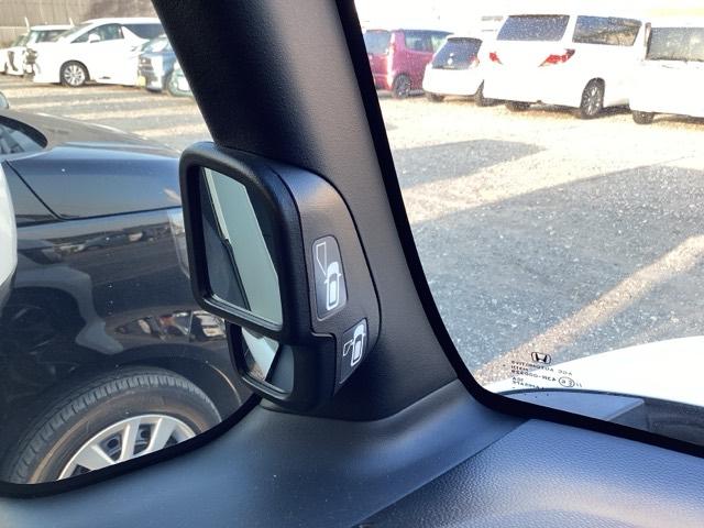 Ｎ－ＢＯＸカスタム Ｇ・Ｌホンダセンシング　ＥＴＣ／純正ナビ／バックモニター／ホンダセンシング　ベンチ　記録簿付き　助手席エアバック　クリソナ　エアＢ　バックアイカメラ　地デジフルセグＴＶ　キーフリーシステム　スマートキーＰスタート　ＥＳＣ（45枚目）