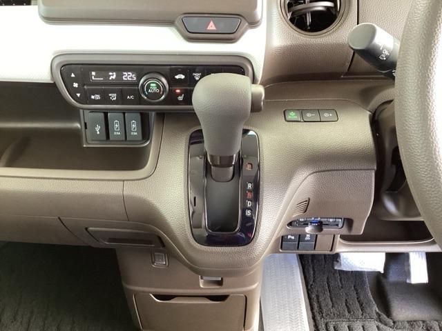 Ｎ－ＢＯＸ Ｌ　純正メモリーナビ　ドラレコ　リアカメラ　バックセンサー　Ｗエアバッグ　前席シートヒーター　ＵＳＢ接続　記録簿付　ＬＥＤ　リモコンキー　Ｂカメラ　ＥＴＣ　イモビ　ＶＳＡ　ＰＳ　ＰＷ　エアバック　ＡＢＳ（13枚目）