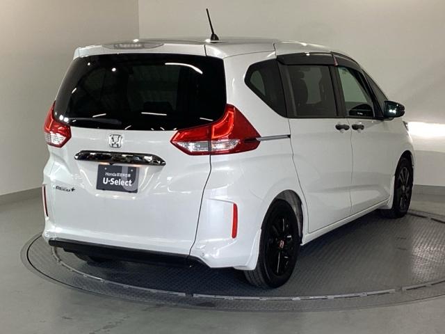 フリード＋ Ｇブラックスタイル　純正メモリーナビ　ドラレコ　リアカメラ　両パワースライドドア　ＤＶＤ再生　Ｄレコ　ＬＥＤヘッドランプ　衝突軽減　スマ－トキ－　ＥＴＣ車載器　Ｒカメラ　ＡＢＳ　クルーズコントロール　前席シートヒーター（8枚目）