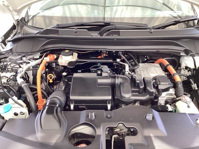 ヴェゼル ｅ：ＨＥＶＺ　ドラレコ　ナビ　Ｒカメラ　ブルートゥース　Ｓヒータ　地デジフルセグＴＶ　定期点検記録簿　電動テールゲート　サイドエアバッグ　後カメラ　前後障害物センサー　横滑防止装置　エアコン　ＬＥＤヘットライト（30枚目）