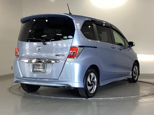 フリードハイブリッド ジャストセレクション　純正メモリーナビ　両側電動スライドドア　スマキー　イモビ　横滑り防止システム　１セグ　両電動スライドドア　ＤＶＤ再生可　ナビＴＶ　運転席エアバッグ　キーレスエントリーシステム　ＡＵＴＯエアコン　ＡＢＳ（31枚目）