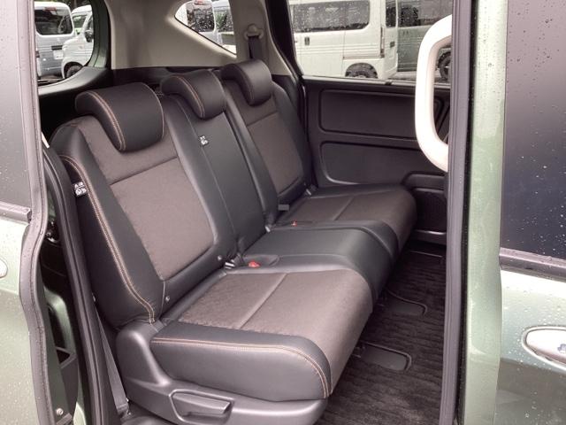 フリード+ クロスター ETC/純正ナビ/バックモニター/ホンダセンシング ナビTV ミュージックプレイヤー接続可 Bカメラ LEDヘッドライト 横滑り防止 スマートキー DVD 両側パワースライドドア キーレス エアコン(18枚目)