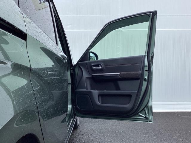 フリード+ クロスター ETC/純正ナビ/バックモニター/ホンダセンシング ナビTV ミュージックプレイヤー接続可 Bカメラ LEDヘッドライト 横滑り防止 スマートキー DVD 両側パワースライドドア キーレス エアコン(25枚目)