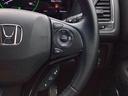 ホンダセンシングの操作部は、ステアリングの右側に配置されています