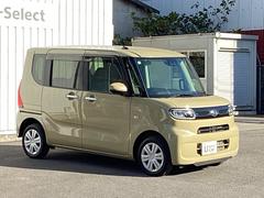 ＬＥＤヘッドライトを装備しています。ＬＥＤヘッドライトはとても明るく、雨の日や夜間走行も安全・安心です。オートライトコントロール付きで周囲の明るさに応じて自動で点灯・消灯します。 7