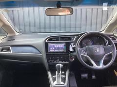 �ե���ȥ��饹���礭�����磻�ɤʻ볦�Ǳ�ž�⤷�䤹���ʤ�褦�ˡ��߷פ���Ƥ��ޤ��� 3