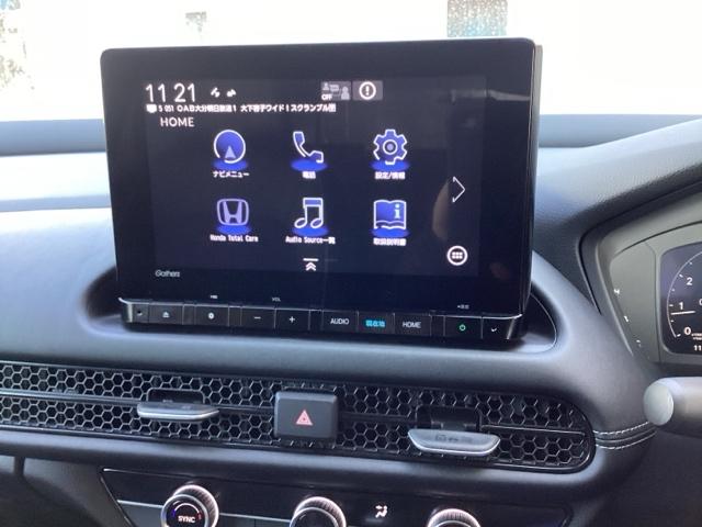 ＺＲ－Ｖ Ｘ　ナビ　フルセグ　リヤカメラ　ＬＥＤヘッドライ　Ｂカメラ　ＡＡＣ　盗難防止装置　ＶＳＡ　ＥＴＣ　パワーステアリング　ドライブレコーダー　運転席エアバッグ　ＵＳＢ　ターボ　サイドエアバック　スマートキー（3枚目）