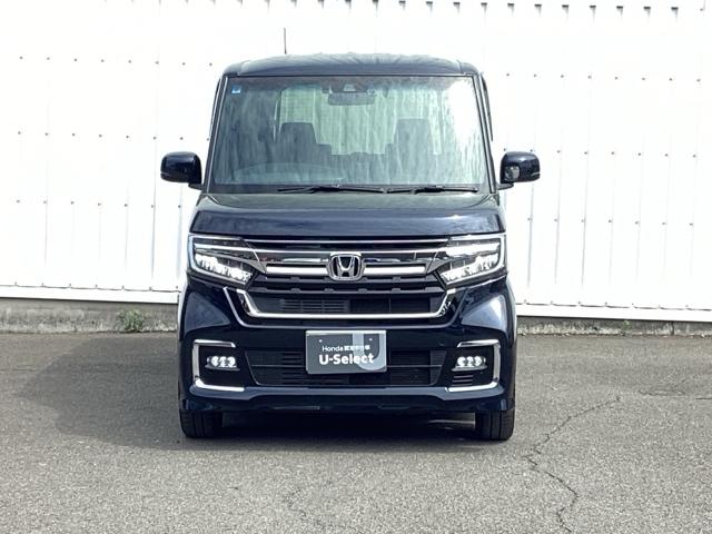 Ｎ－ＢＯＸカスタム Ｌ　ナビ連動式ドライブレコーダー　エアコン　キーフリー　バックセンサー　ＤＶＤ再生　オートクルーズ　記録簿　パワーステアリング　運転席シートヒーター　ナビＴＶ　Ｂカメラ　スマキー　ＵＳＢポート　ＥＴＣ（6枚目）